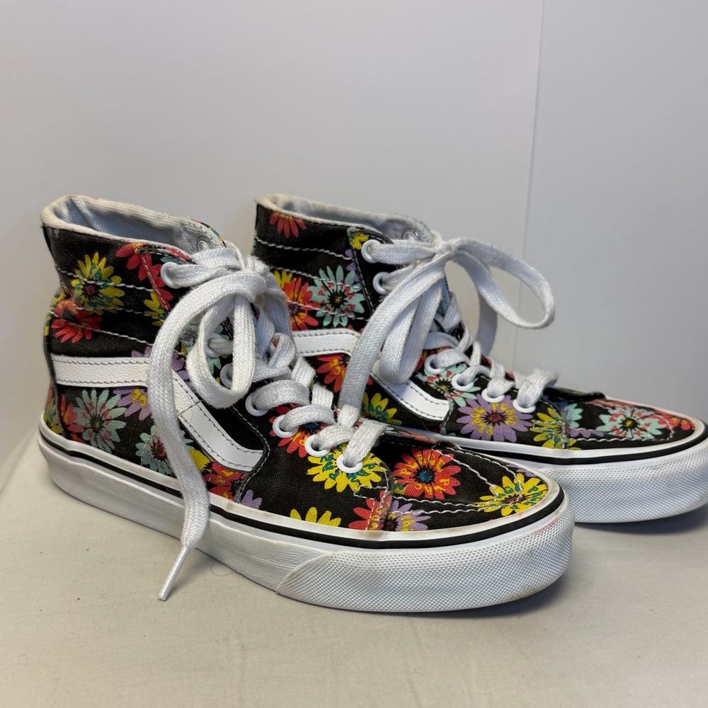Vans Floral Hightops size 5.5